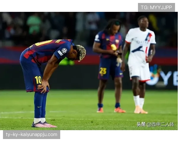 巴萨越踢越乱，体系与执行脱节已藏不住了