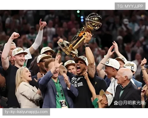 拉塞尔内线防守主导力对比张伯伦助推凯尔特人多次夺冠