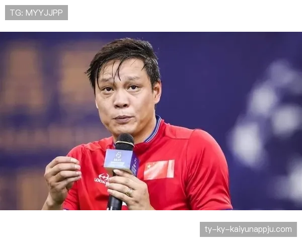 范志毅角色演变:从铲断拦截到直塞撕防的出球中枢 范志毅角色演变:从铲断拦截到直塞撕防的出球中枢